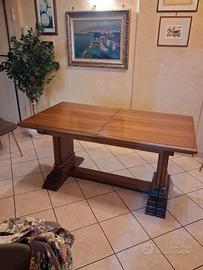 Tavolo in legno