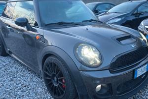 Mini John Cooper Works s con motore 1.6 231 cv pre