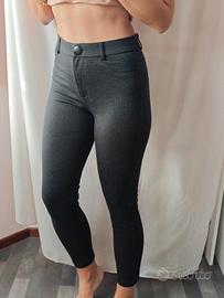 Pantaloni Zara a sigaretta taglia M