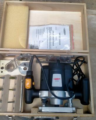Fresatrice verticale (router) Technipro  1200W