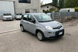 Fiat Panda 1.0 FireFly S&S Hybrid Red Ok neopatent