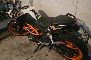 duke 390 ktm