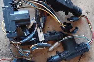 Lancia delta  motorino chiusura centralizzata