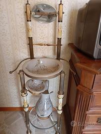 Toeletta da camera in ceramica dipinta a mano