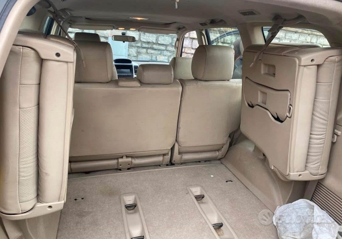 Toyota Land Cruiser 2005 photo 4