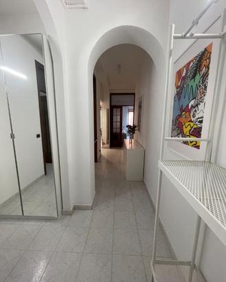 Stanza con letto singolo
