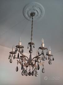 lampadario a goccia di cristallo 