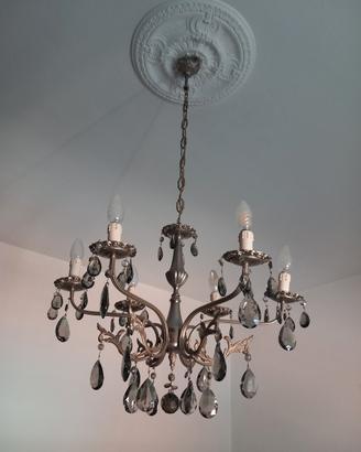 lampadario a goccia di cristallo 
