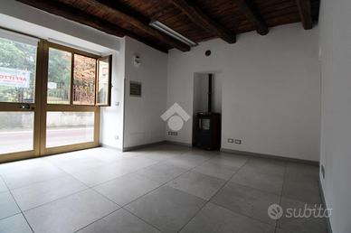 UFFICIO A VILLA D'ALMÈ
