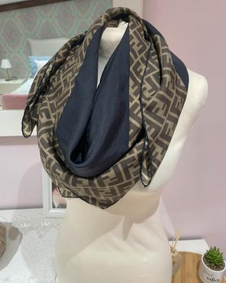Foulard Fendi