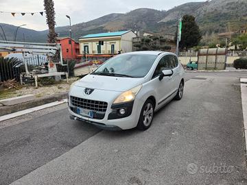 Peugeot 3008 1.6 HDi 110CV cambio automatico Tecno