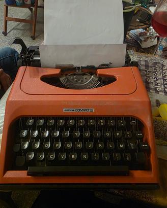 macchina da scrivere