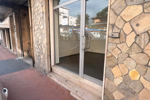 Muri negozio centrale Bordighera