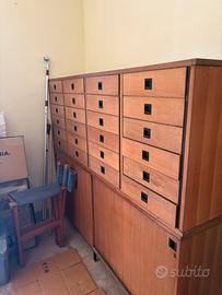 Mobile vintage Anonima Castelli