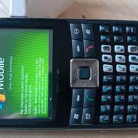 cellulare telefonoi-mate JAQ3.