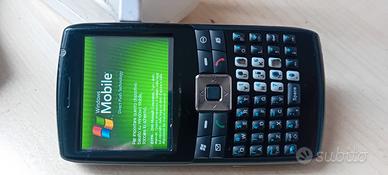 cellulare telefonoi-mate JAQ3.