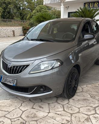 Lancia Ypsilon 1.2 69 CV GPL Alberta Ferretti-2022