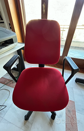 Sedia girevole e regolabile da studio