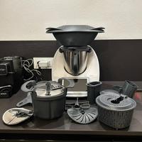 Bimby TM6 + piatto sottovuoto e accessori