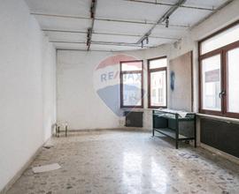 Locale Commerciale - Enna