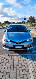 Toyota Auris TS lounge Hybrid 