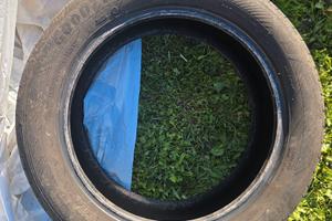 Gomme estive 215/55 R18 99V