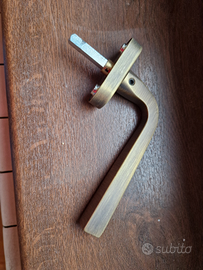 Maniglie per finestra NUOVE