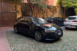 Audi A3 30 TDI Admired s-line s-tronic