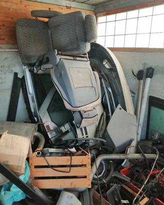 Mercedes V 220 - V 230 pezzi di ricambio 