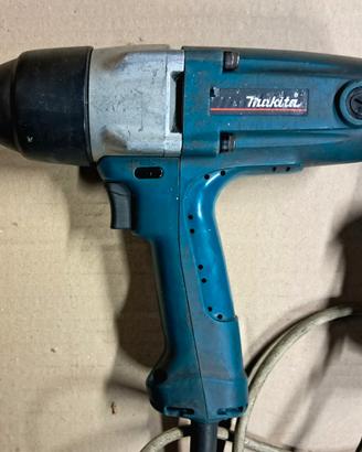 avvitatore ad impulsi Makita  TW0200