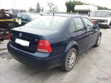 VW Bora - 2002- 1.6 Benzina