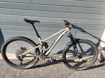 LAPIERRE SPICY 7.9 FULL CARBON