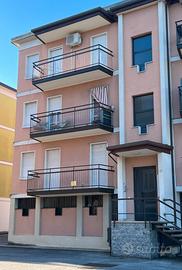 Bilocale al piano rialzato