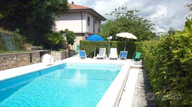 Villa con piscina, vista sul mare di Viareggio