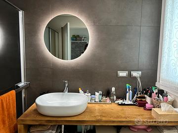 Mobile bagno in legno