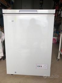 Freezer AKAI 93 L