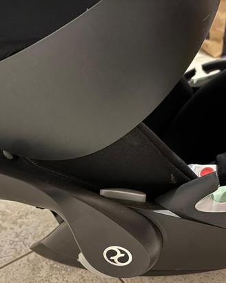 Ovetto CYBEX Cloud T i-Size + Base Isofix
