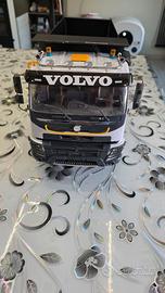 Volvo 5 Assi