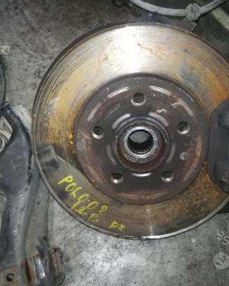 Mozzo ant dx vw polo 2002 1.2b