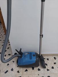 Aspirapolvere Miele C1 Robusto e funzionante 65€