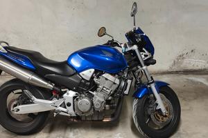 Hornet 900 €2.600 tratt.