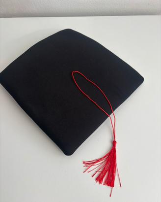 Cappello laurea bambino unisex come nuovo