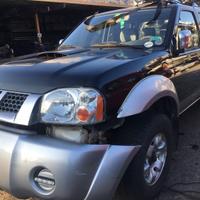 Ricambi usati per Nissan Navara 2.5 TD del 2004