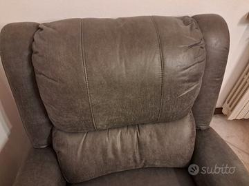 poltrona per anziani reclinabile
