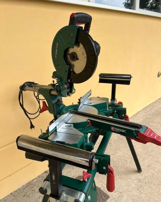 Sega circolare radiale con cavalletto pieghevole