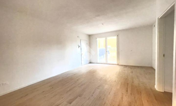 3 LOCALI A TEZZE SUL BRENTA