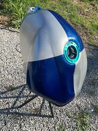 Serbatoio yamaha r6 99-02