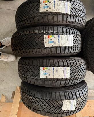 N4 gomme 215/60/17 invernali michelin nuove