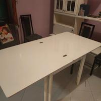 Tavolo bianco laccato lucido