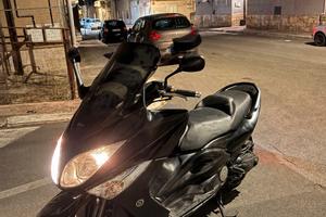 T Max 500 2008
